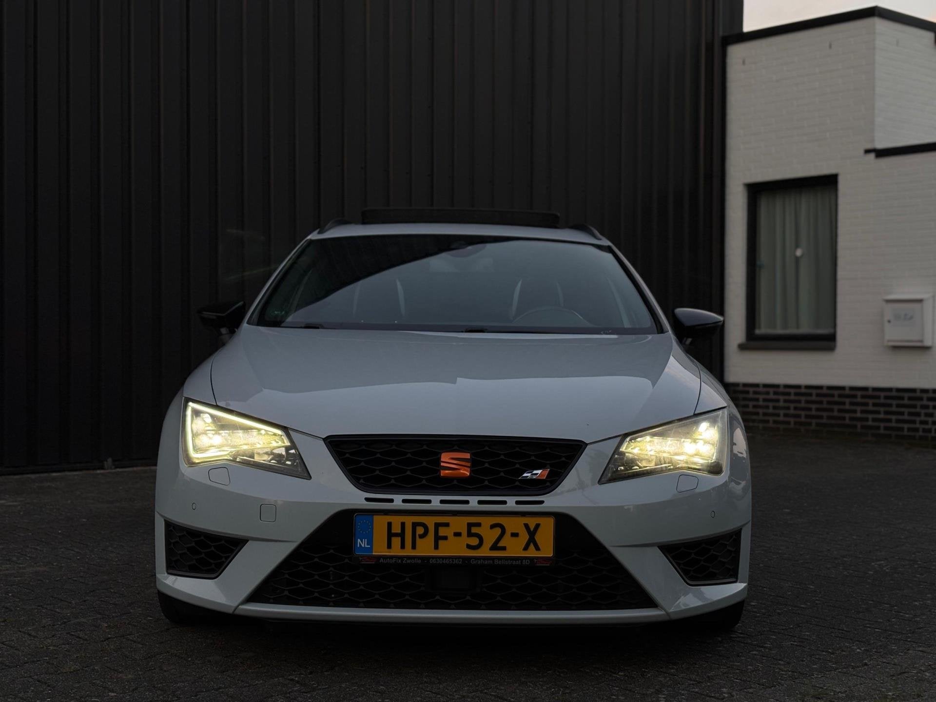 Seat LEON ST 2.0 TSI Cupra 280 ( RIJKLAAR ), 15 km/l, Gebruikt, Euro 6, 4 cilinders