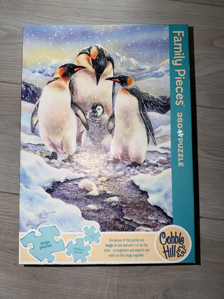 Cobble Hill Family Pieces Pinguïn Familie 350+ Puzzel, Hobby en Vrije tijd, Denksport en Puzzels, Ophalen of Verzenden, Minder dan 500 stukjes