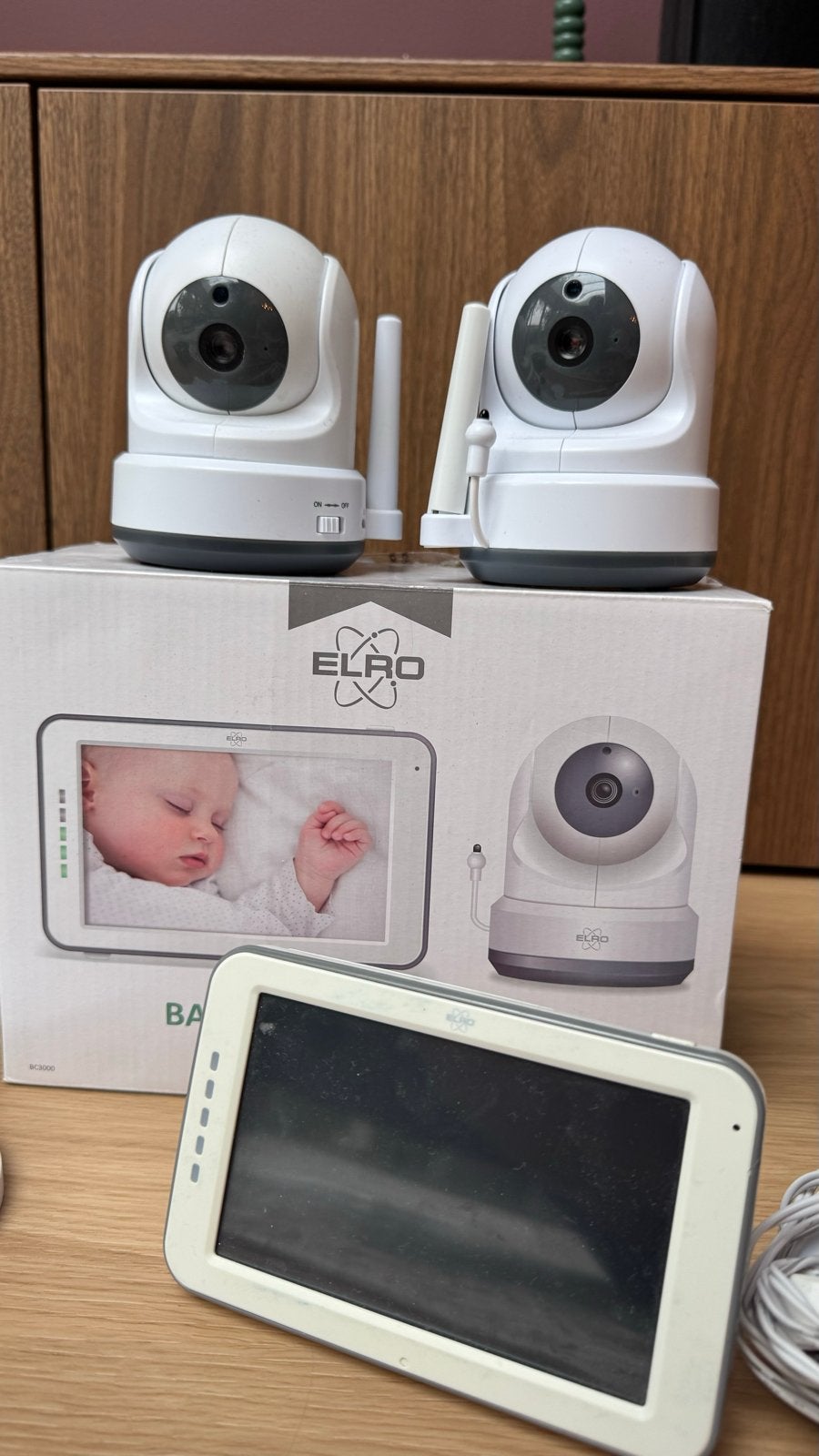 Elro Babyfoon met 2 camera's en XL touchscreen, Ophalen of Verzenden, Zo goed als nieuw, 100 tot 250 meter, Camera