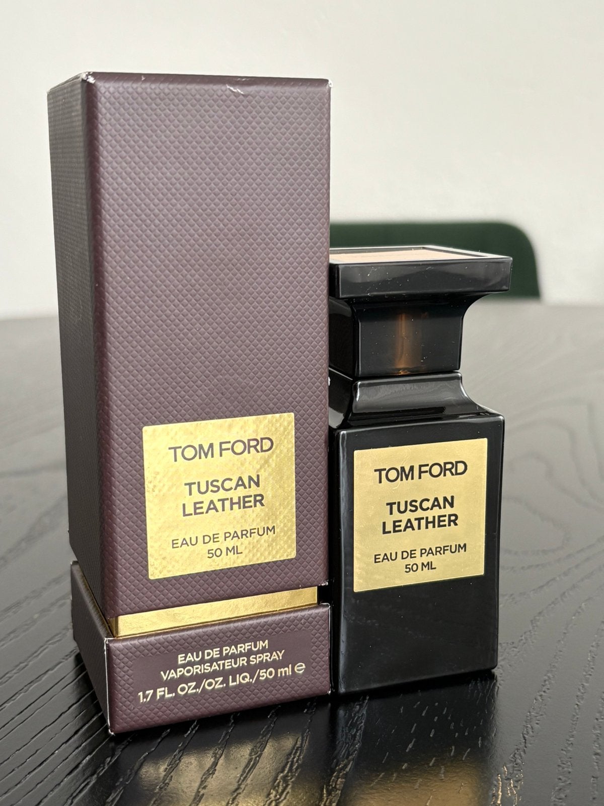 PARFUM NICHE  TOM FORD TUSCAN LEATHER 50ML EDP, Ophalen of Verzenden, Zo goed als nieuw