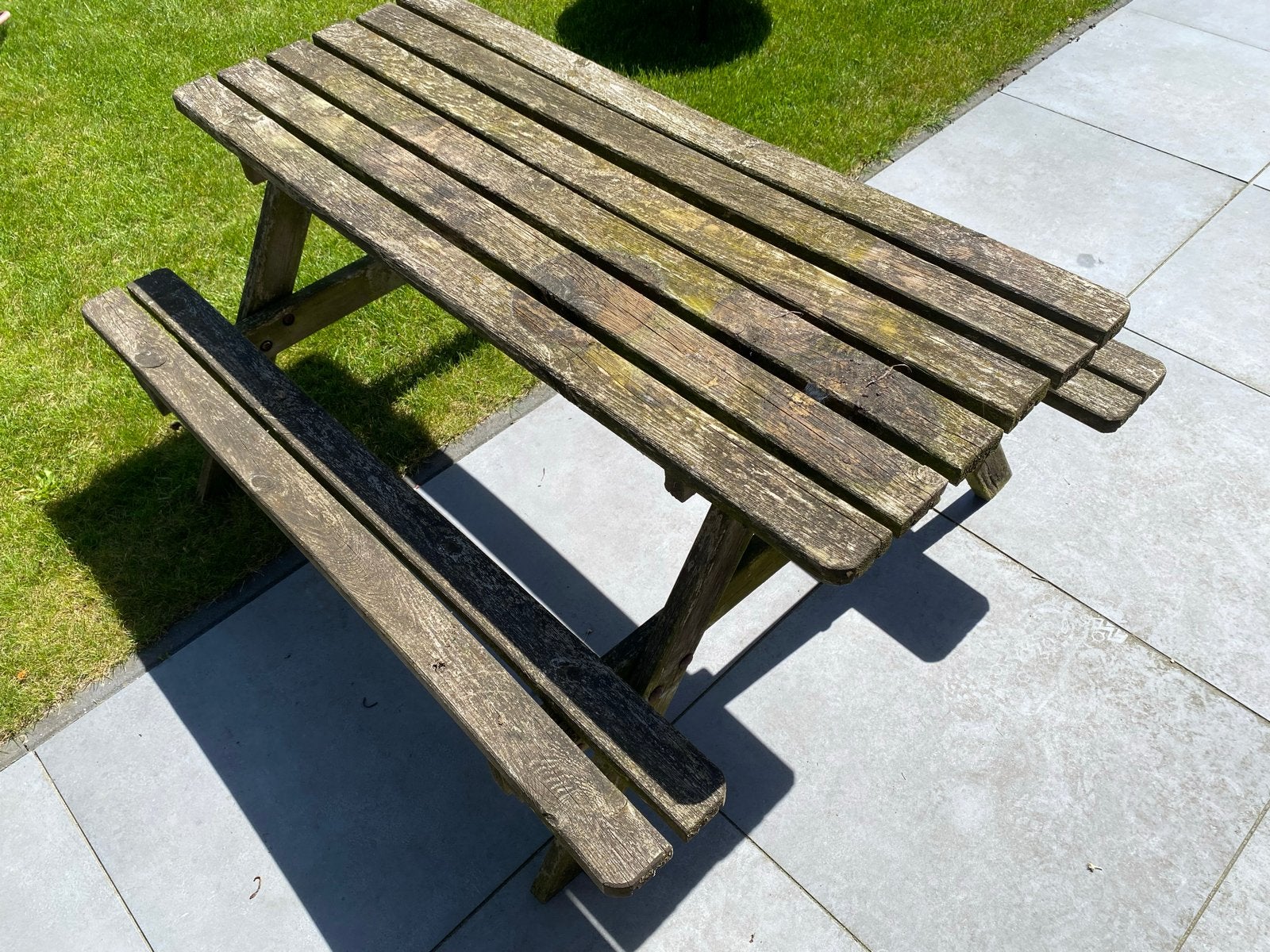 Stevige kinderpicknicktafel, Gebruikt, Rechthoekig, Hout, Ophalen