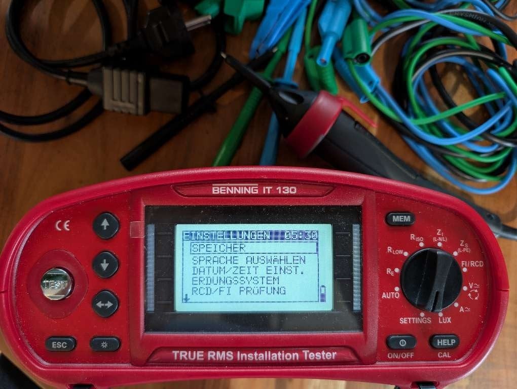 BENNING IT 130 installatietester multimeter, Doe-het-zelf en Verbouw, Meetapparatuur, Ophalen of Verzenden, Zo goed als nieuw
