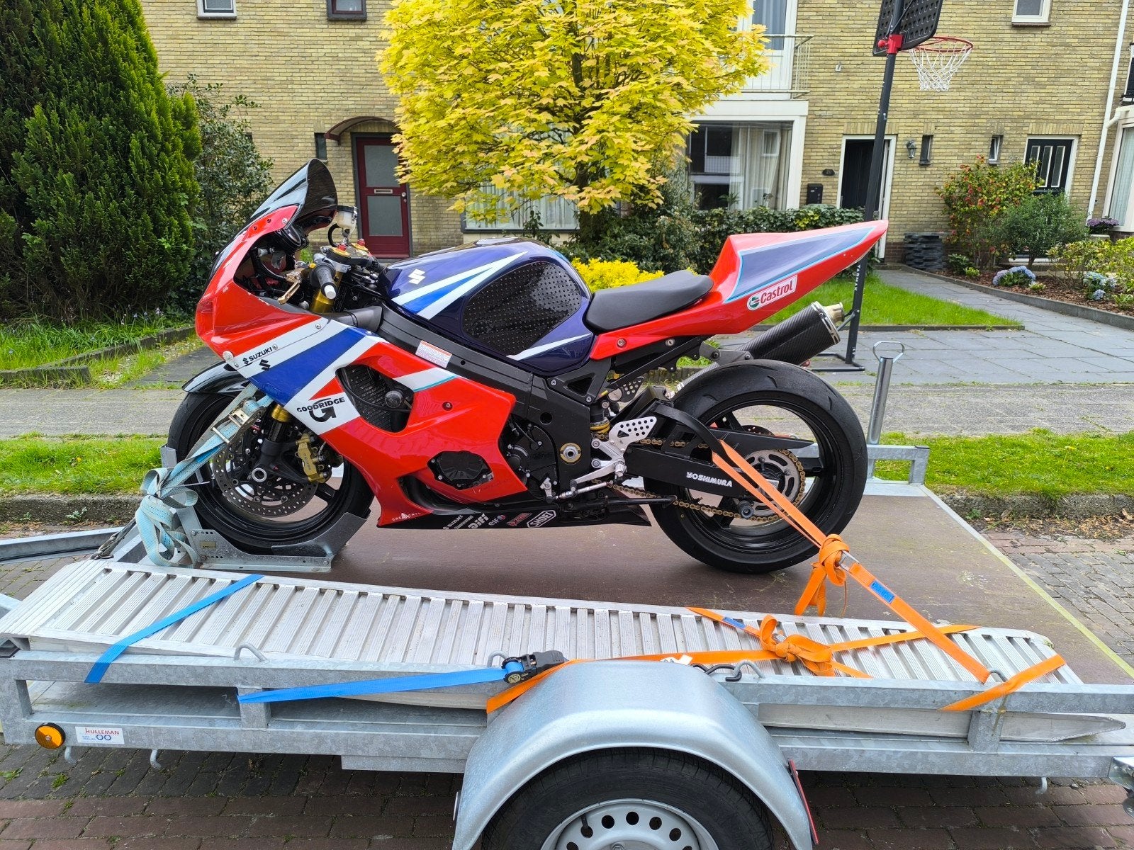Motor aanhanger voor 2 motoren te huur, Diensten en Vakmensen