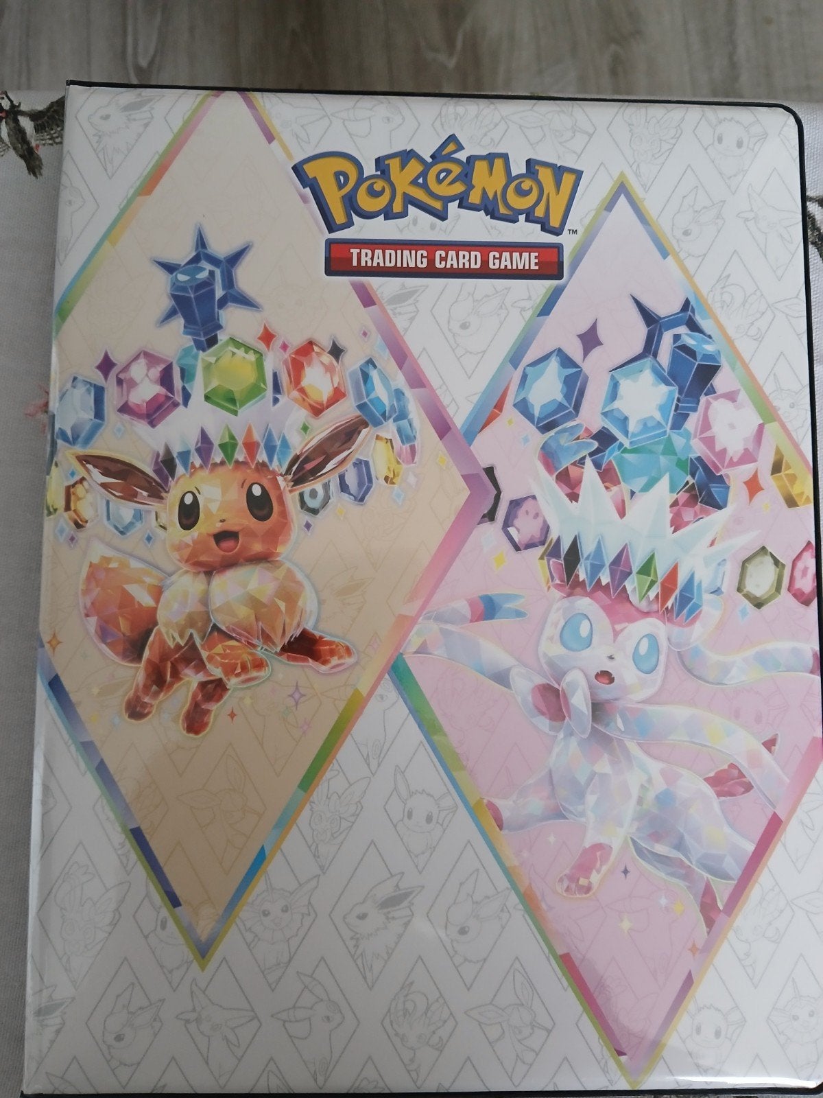 Pokémon Prismatic Evolutions - verzamelmap, Verzenden