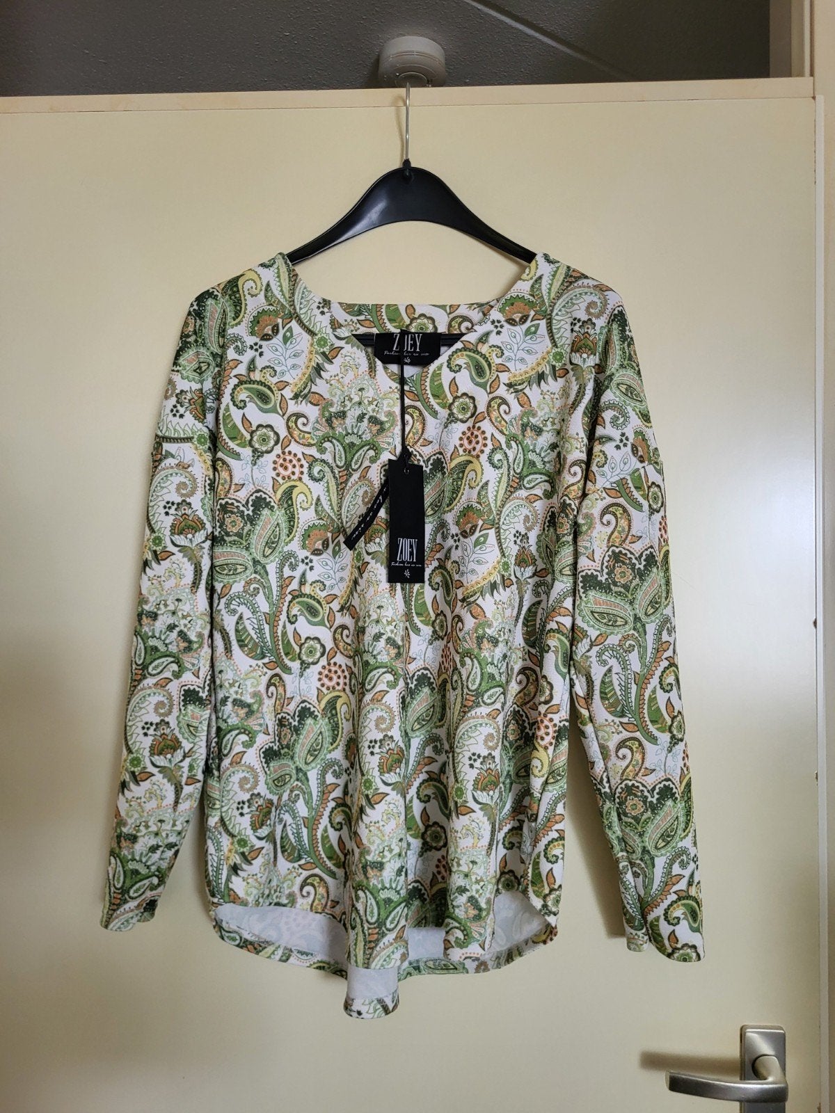 Blouse maat 46/48...M, Meerkleurig, Maat 46/48 (XL) of groter, Nieuw, Ophalen of Verzenden