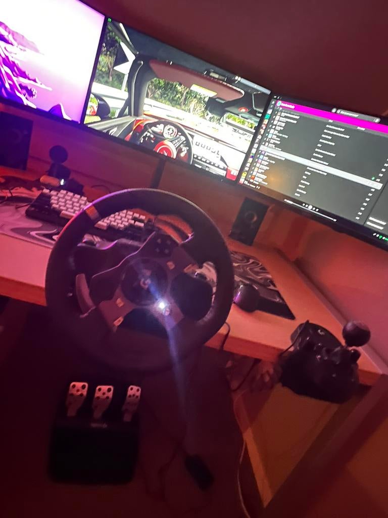 Logitech G920 + Pedalen + shifter (MOET SNEL WEG), Ophalen of Verzenden, Zo goed als nieuw, Stuurtje of Sportattribuut