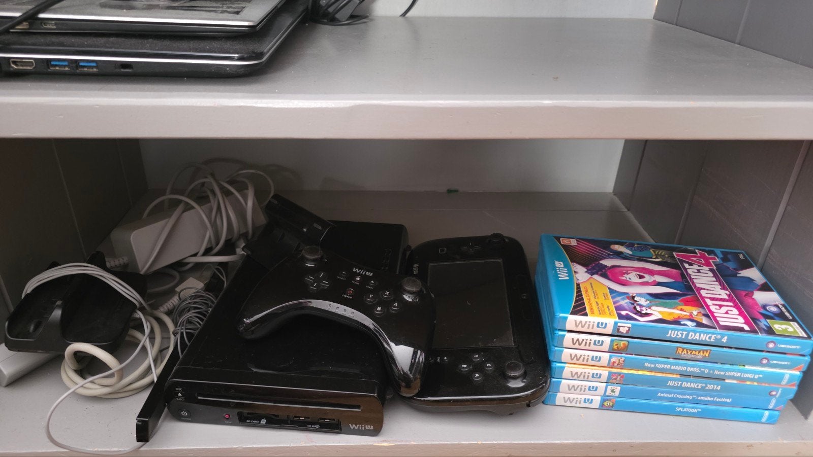 wii u met zoeken en controllers ( lees omschrijving goed), Ophalen of Verzenden, Gebruikt