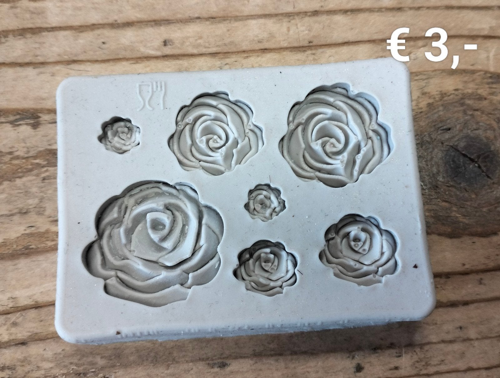 Bloemen blaadjes mal deel 1, Ophalen of Verzenden, Zo goed als nieuw, Taarten of Cupcakes, Versiering