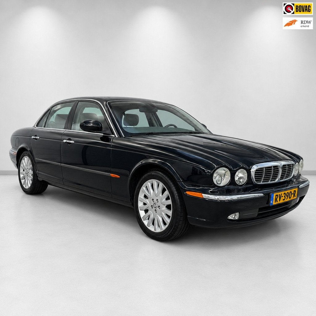 Jaguar XJ 4.2 V8 Executive, navigatie, lichtmetaal, leder, a, Auto's, Jaguar, Automaat, Achterwielaandrijving, Gebruikt, Zwart