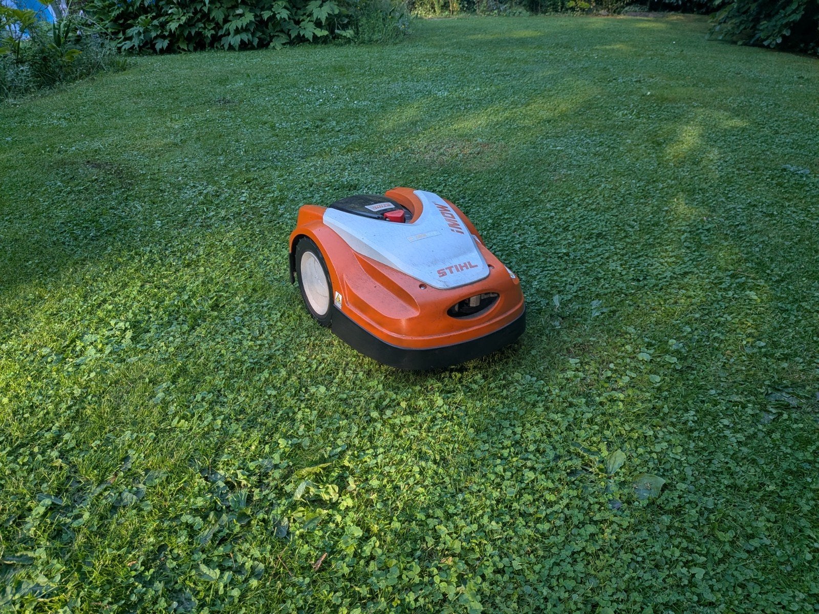 Stihl iMow RMI 422 PC Robotmaaier, Tuin en Terras, Grasmaaiers, Cirkelmaaier, Stihl, Gebruikt, Minder dan 30 cm