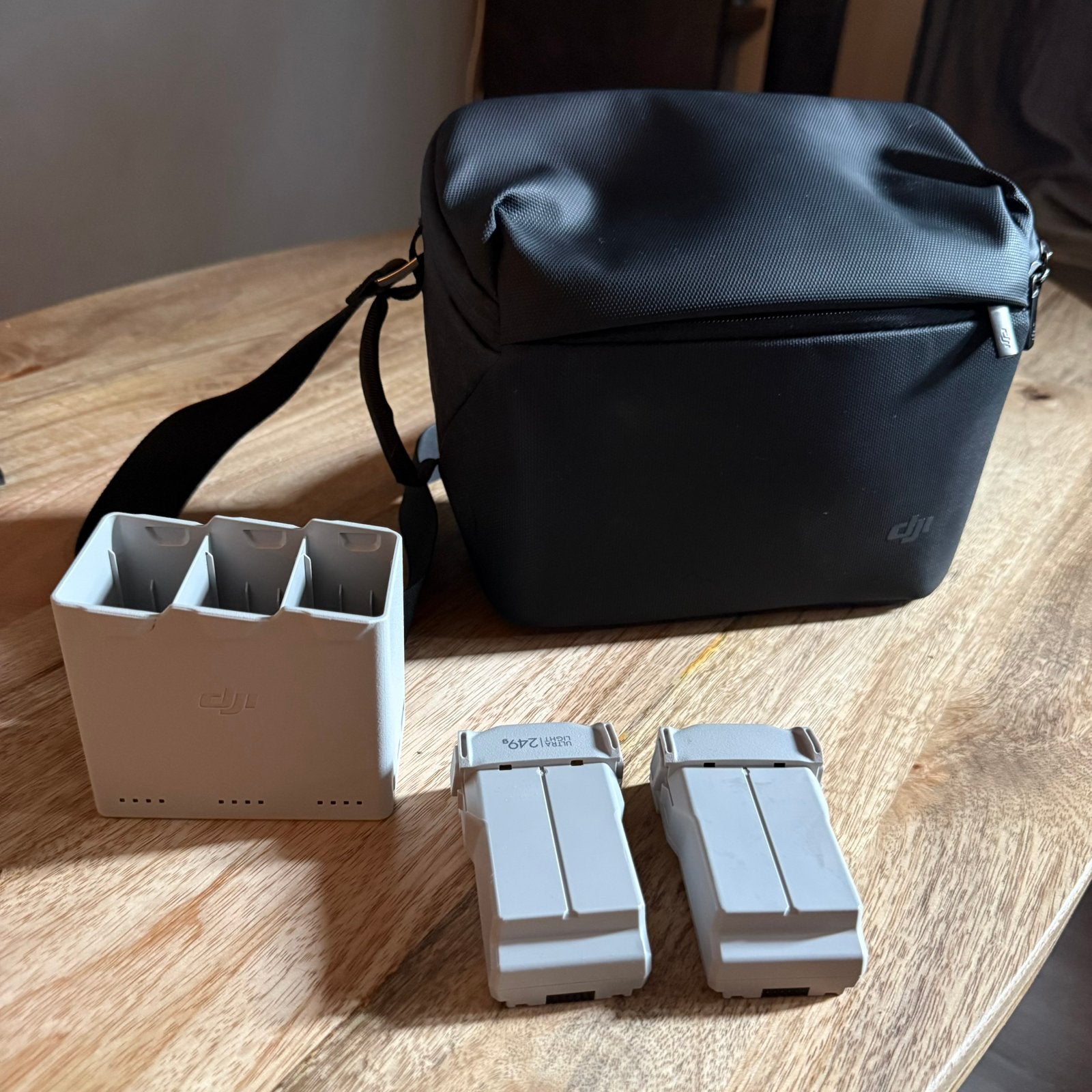 DJI Mini 3 - 2x accu+hub en tas, Ophalen of Verzenden, Zo goed als nieuw