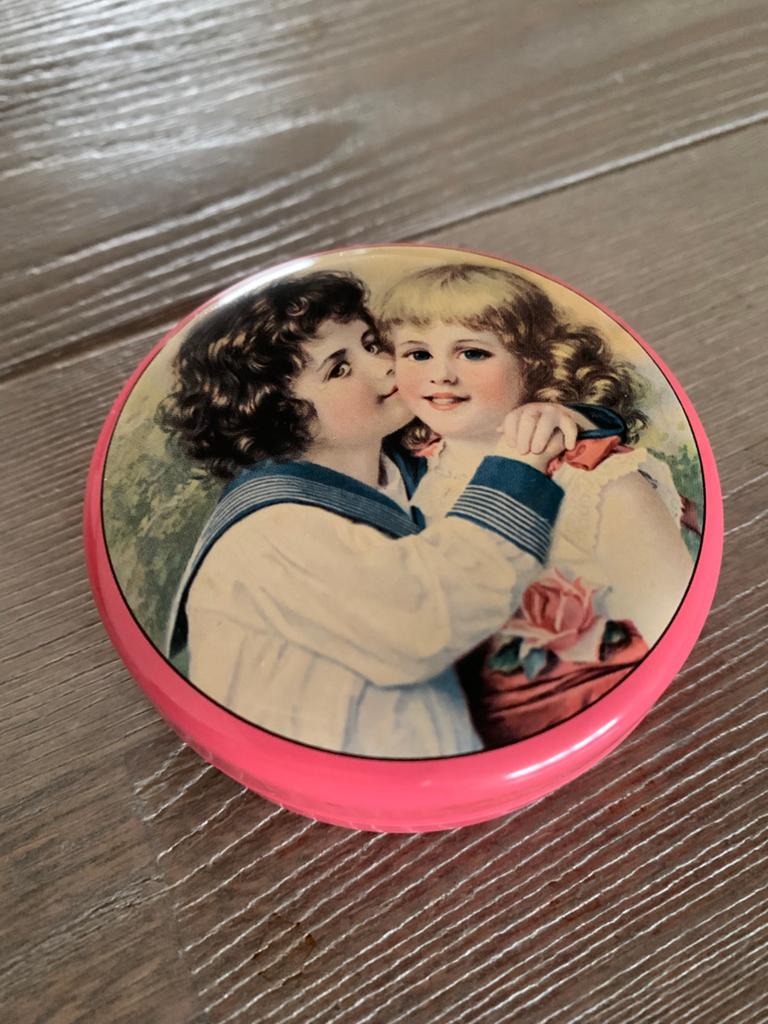 Läckerli-Huus Vintage blikje Basel  Zwitserland Brocante, Verzamelen, Blikken, Ophalen of Verzenden, Zo goed als nieuw, Overige merken
