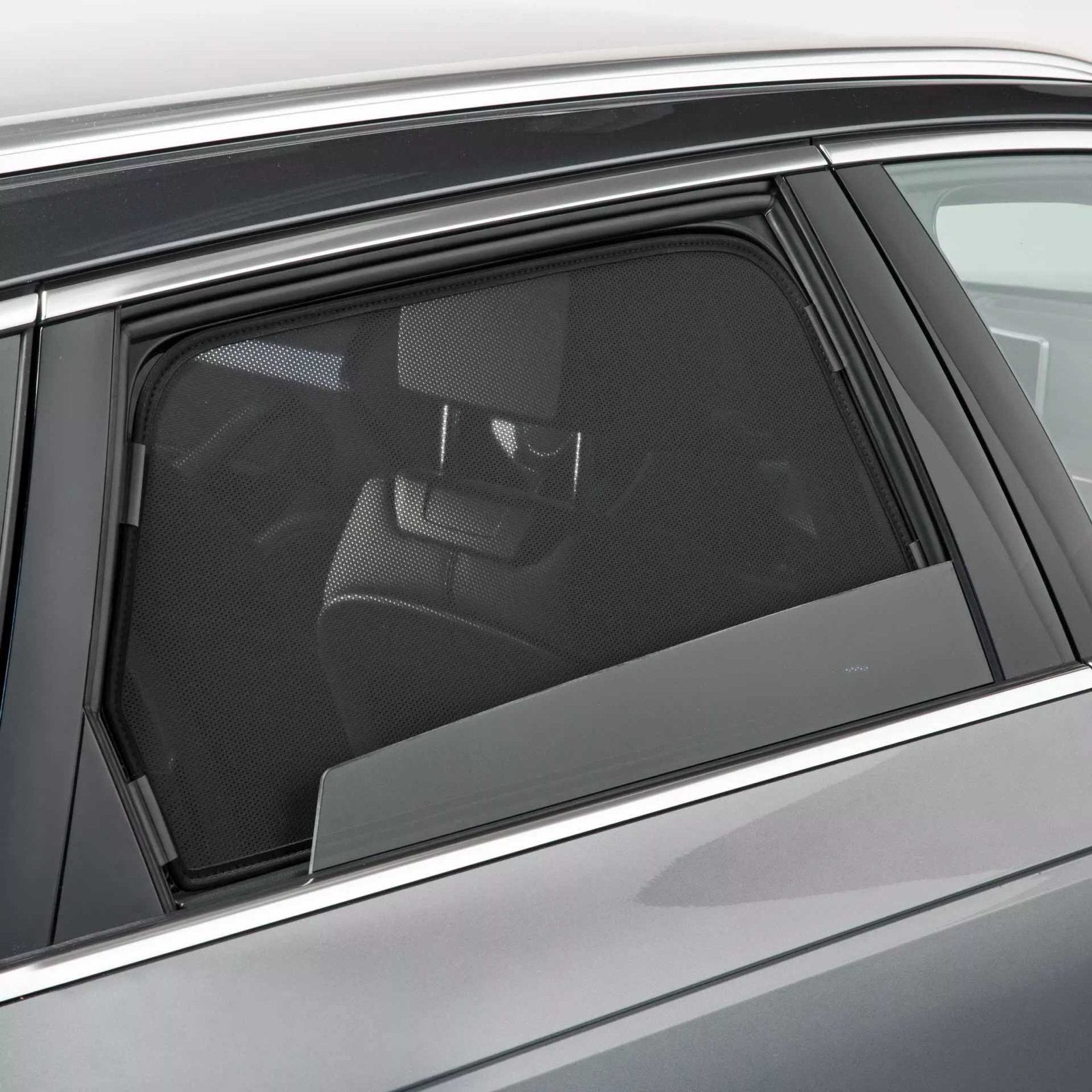 Sonniboy Zonneschermen Skoda Superb MK3 Combi (2015-2024), Ophalen, Zo goed als nieuw