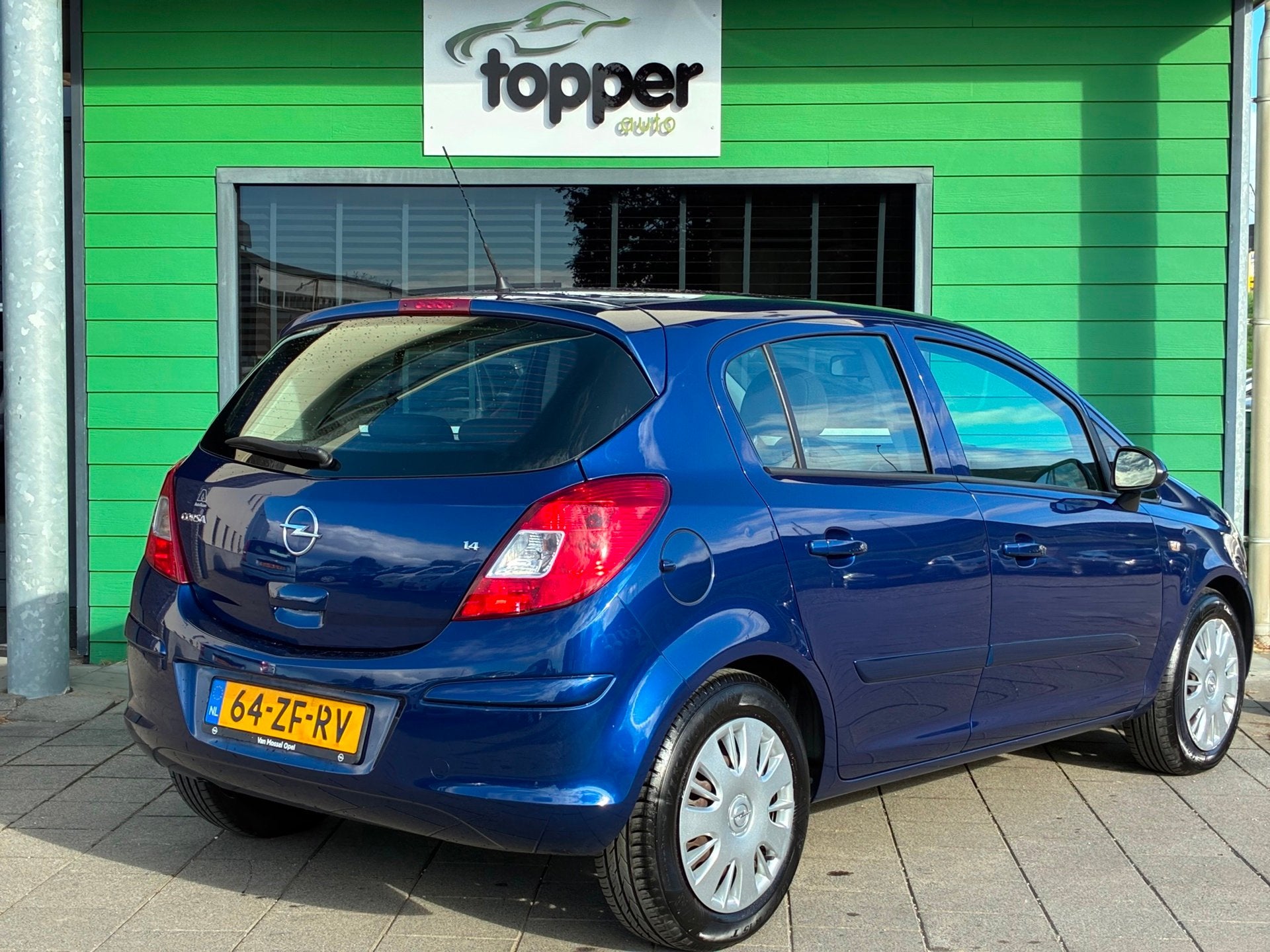 Opel Corsa 1.4-16V Enjoy|Navigatie|CarPlay|Airco|Elektr.rame, Voorwielaandrijving, 1063 kg, Gebruikt, 4 cilinders