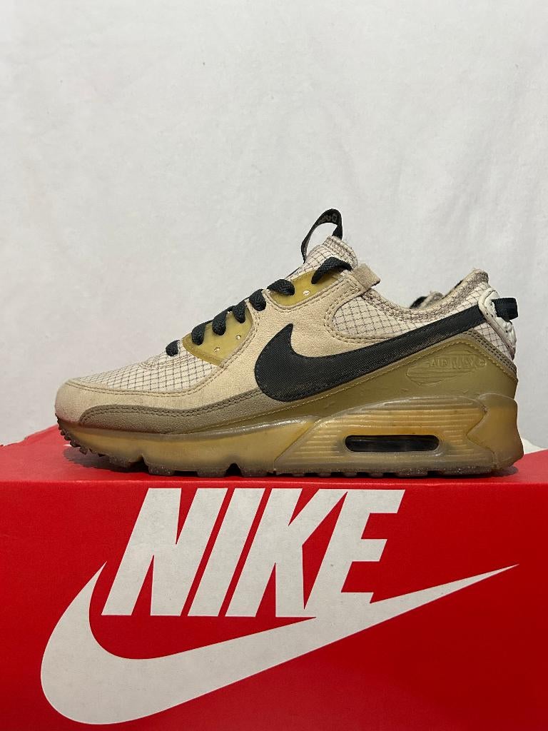 ALS NIEUW + DOOS Maat 42 - Nike Air Max 90 Terrascape Rattan