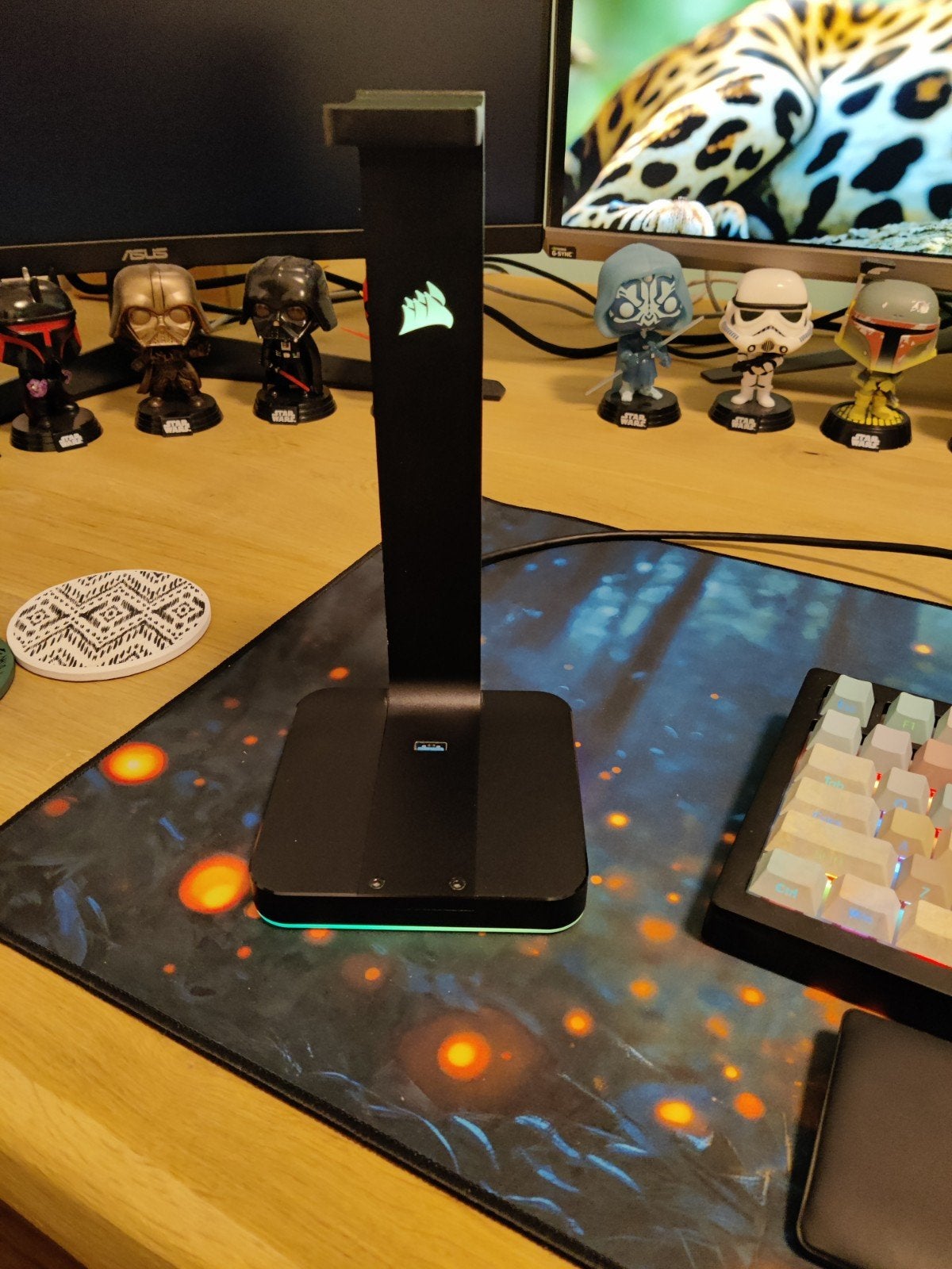 Headset stand Corsair (met RGB), Ophalen, Zo goed als nieuw