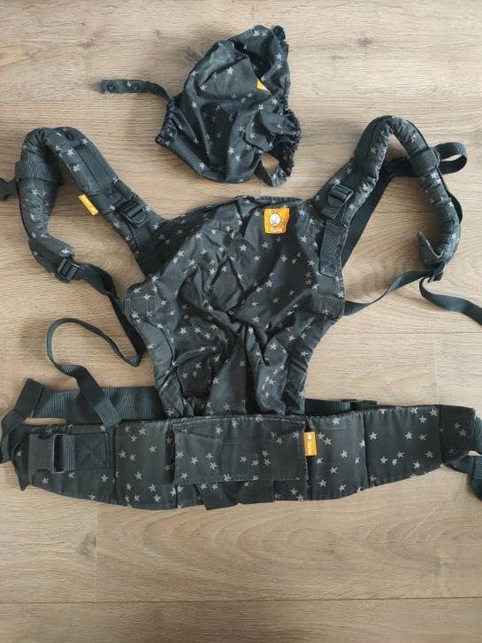 Tula Free-to-Grow Ergonomische Draagzak - Sterrenprint, Kinderen en Baby's, Babydragers en Draagdoeken, Overige merken, Buik of Rug