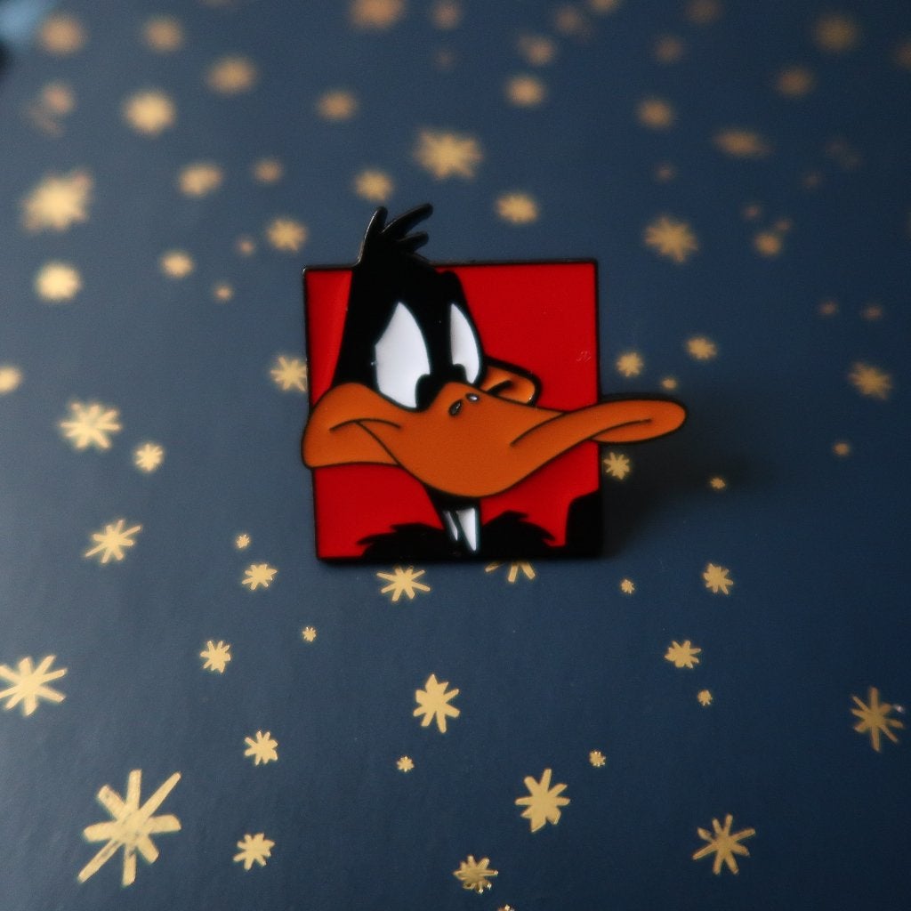 Nieuwe Daffy Duck Speld/Pin/Broche - Looney Tunes, Verzamelen, Speldjes, Pins en Buttons, Verzenden, Nieuw, Figuurtje, Speldje of Pin