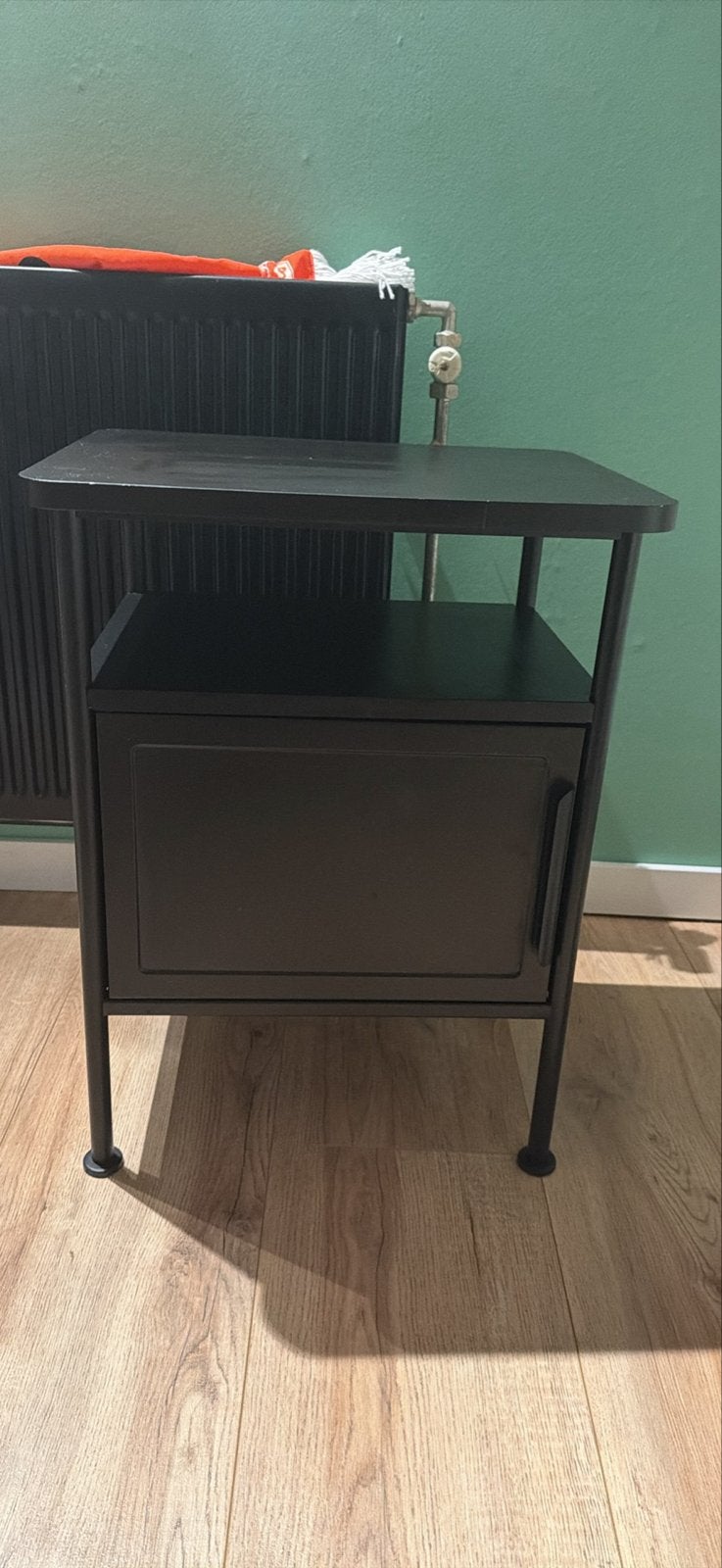 IKEA LACK Nachtkastje Zwart - Zo goed als nieuw, Huis en Inrichting, Zo goed als nieuw, 45 tot 65 cm, Hout, 55 tot 70 cm