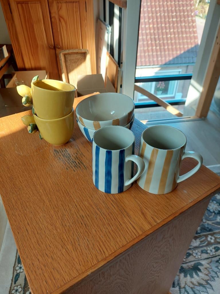 Nieuw Bloomingville Servies - Kommen en Mokken, Huis en Inrichting, Keuken | Servies, Keramiek, Nieuw, Ophalen of Verzenden, Kom(men)