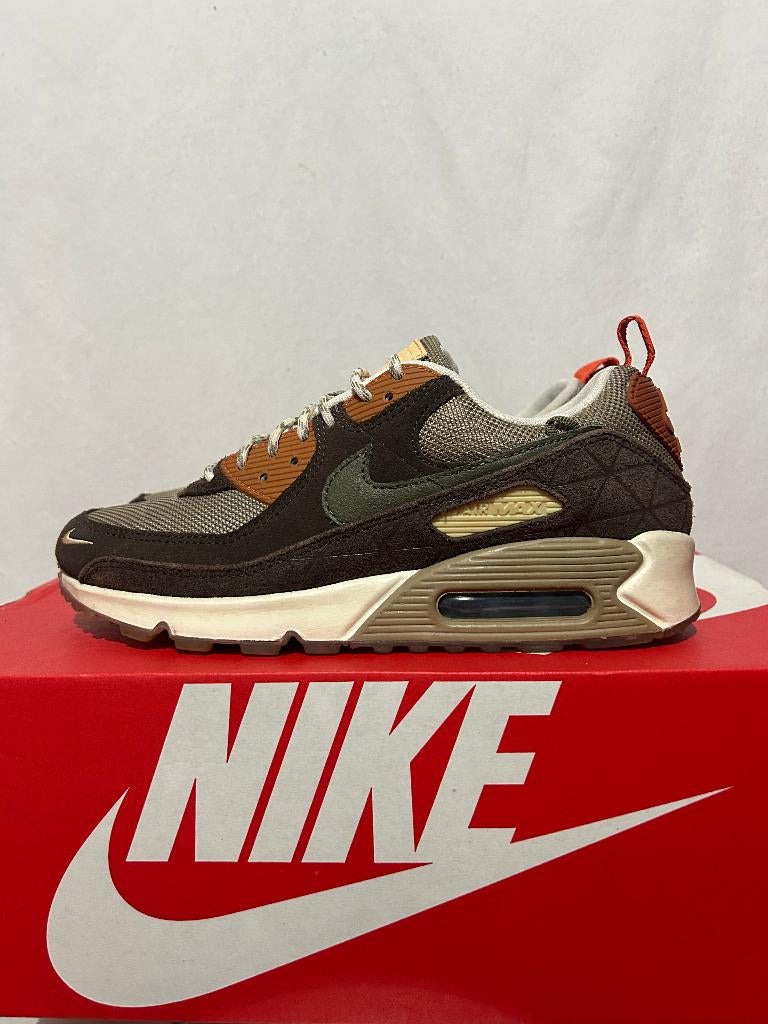 ALS NIEUW! Maat 41 - Nike Air Max 90 SE Baroque Brown, Bruin, Verzenden, Nike, Nike