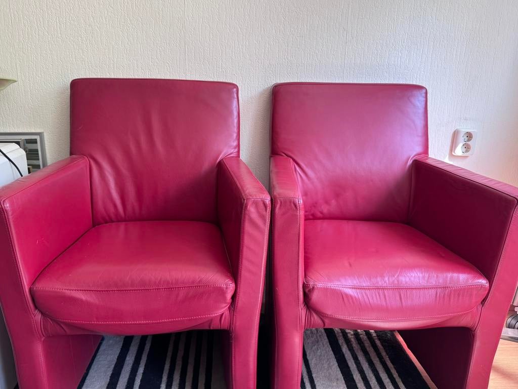2 rode leren eetkamer stoelen, Ophalen, Gebruikt, Minder dan 75 cm, Leer