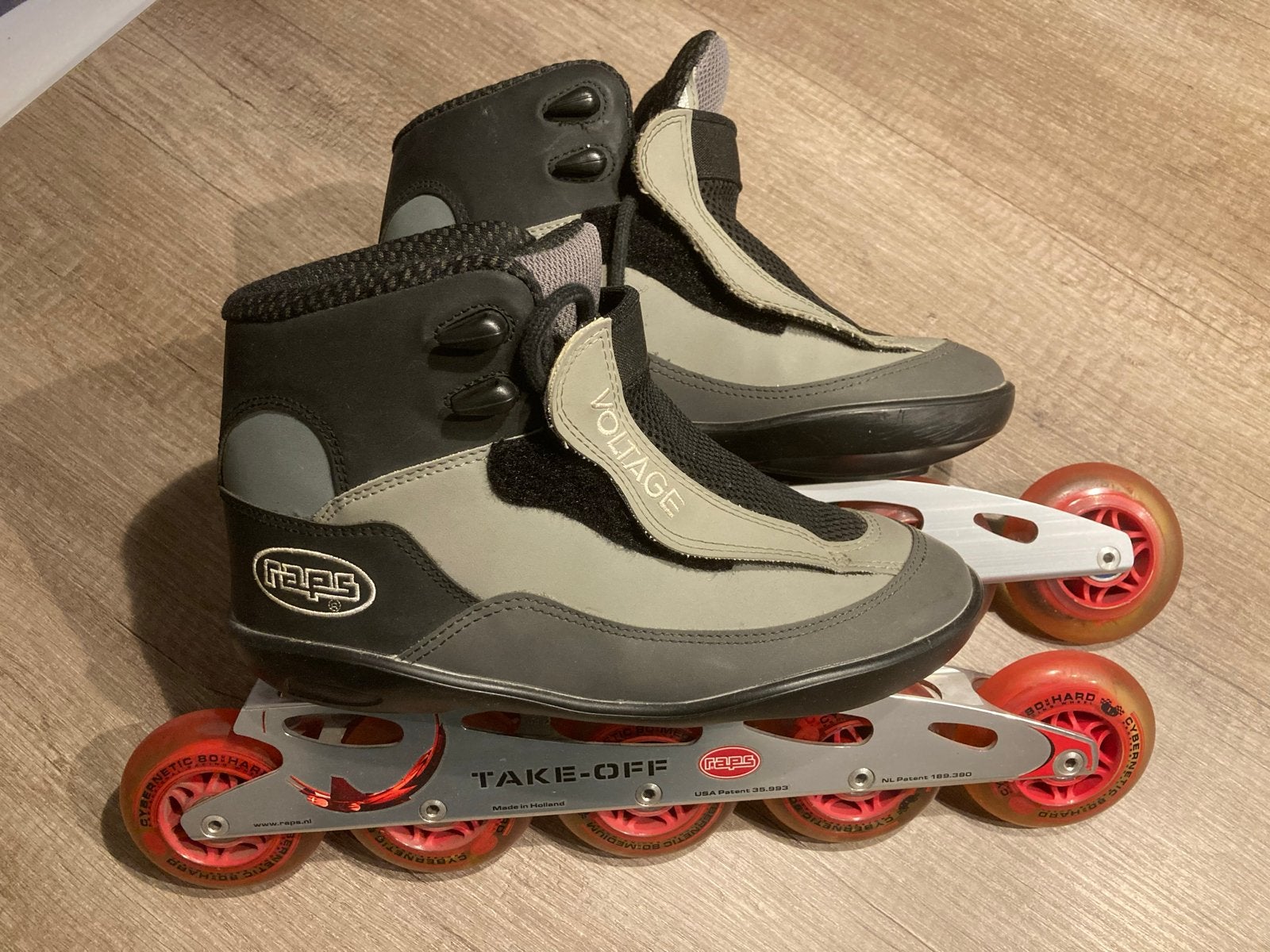 Zeer nette Raps skeelers - Zo goed als nieuw, Ophalen, Zo goed als nieuw, Inline skates 5 wielen, Overige merken