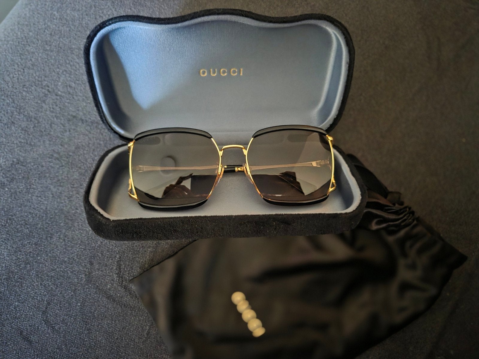 Gucci Dames Zonnebril!, Ophalen, Zo goed als nieuw, Zwart, Overige merken