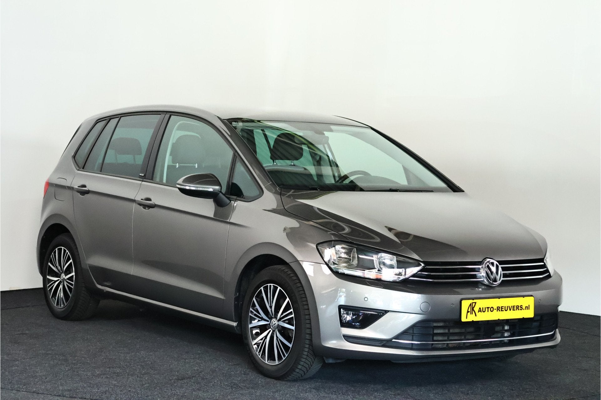 Volkswagen Golf Sportsvan 1.2 TSI BlueMotion Allstar / Clima, Stof, Gebruikt, 4 cilinders, Bedrijf