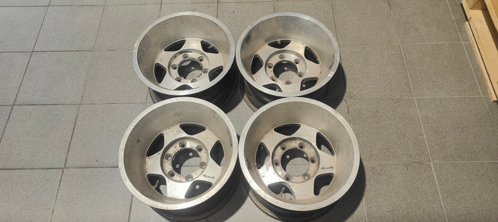 15 inch velgen voor Toyota Land Cruiser (4x4 Enkei), Ophalen, Gebruikt, 15 inch, Velg(en)