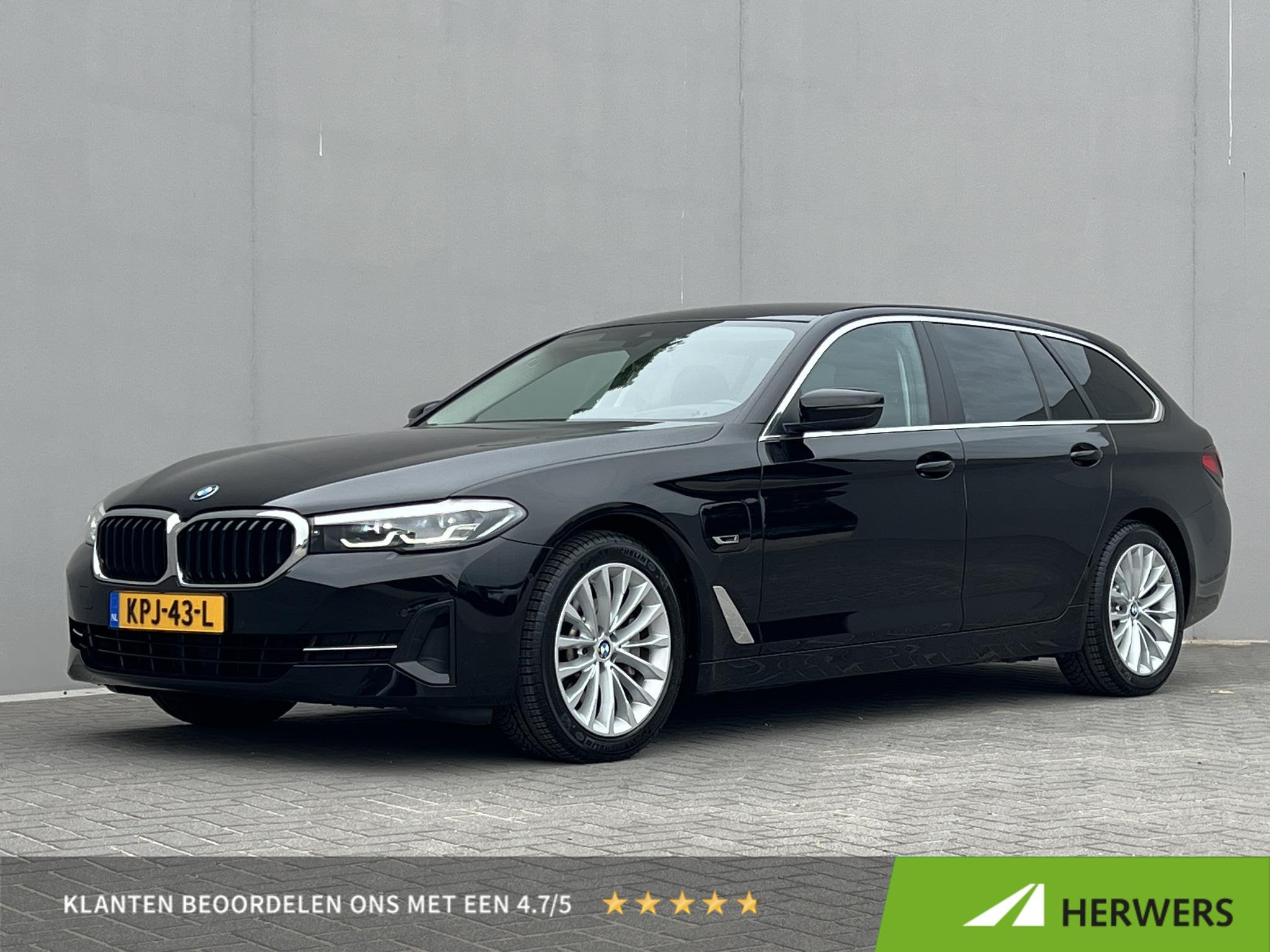 BMW 5-serie Touring 530e Business Edition Plus / Dealer Onde, Auto's, Gebruikt, Euro 6, 4 cilinders, Zwart