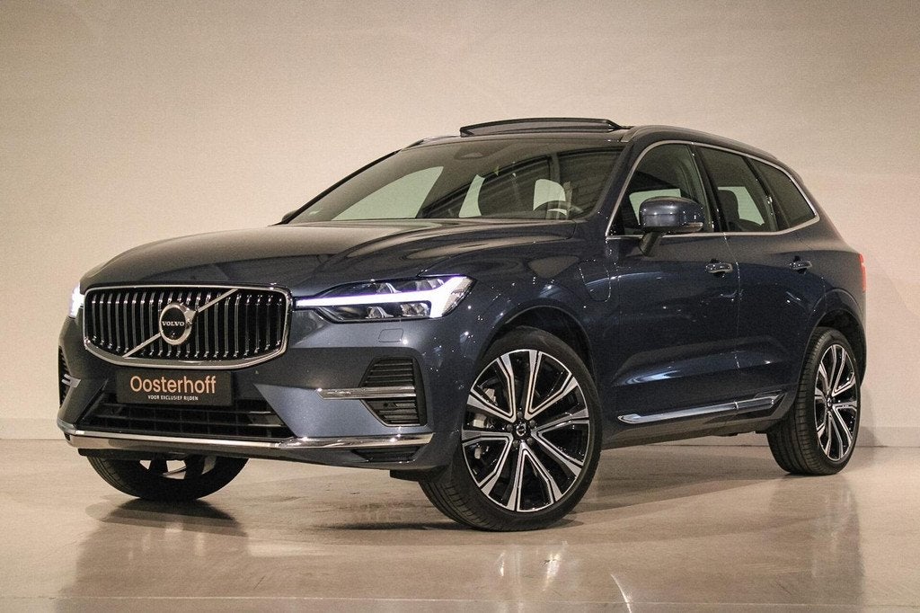 Volvo XC60 2.0 T6 Plug-in hybrid Ultra Bright PANO|HUD|H&K, Automaat, Gebruikt, 4 cilinders, 1969 cc