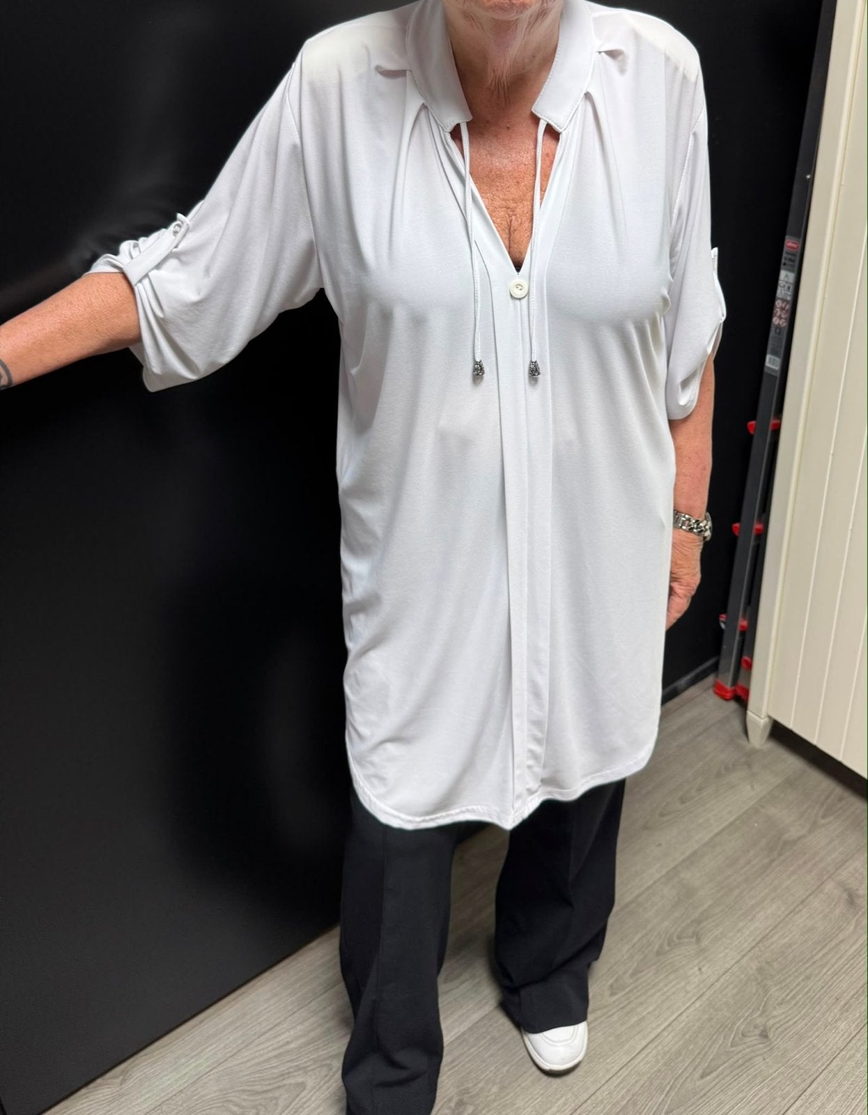 Witte tuniekblouse met drie kwart mouwen, Ophalen of Verzenden, Nieuw, Maat 42/44 (L), Wit