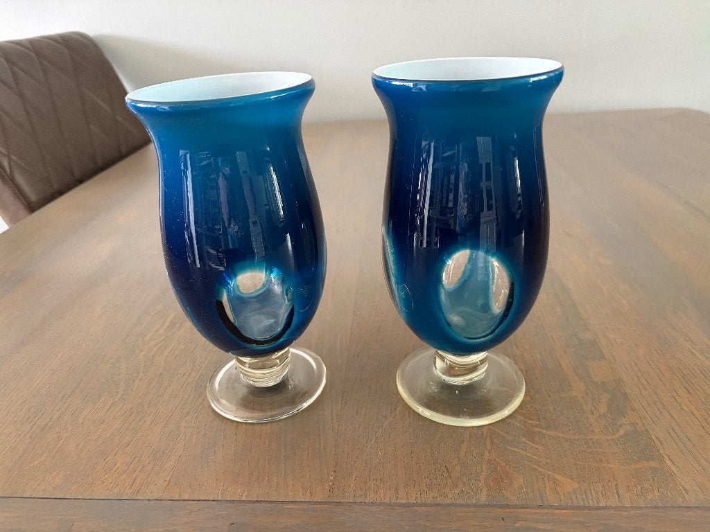 2 DESIGN VAZEN OP VOET (glas) - WD014, Ophalen of Verzenden