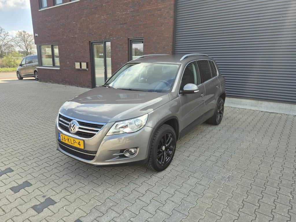 Volkswagen Tiguan 1.4 TSI 110KW 4MOTION 2010 Grijs, Auto's, Volkswagen, 4 cilinders, 2000 kg, Origineel Nederlands, Handgeschakeld