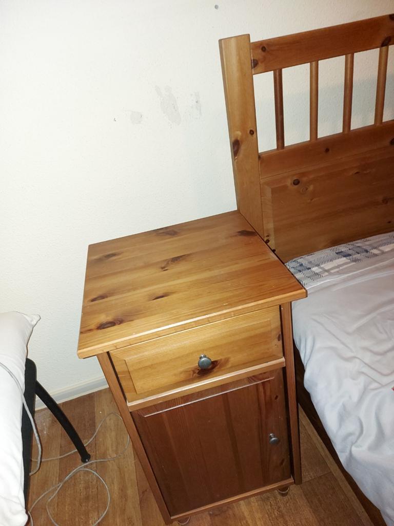 Hemnes bed 2 persoons en 2 nachtkastjes, Gebruikt, Wit, Tweepersoons, Ophalen of Verzenden