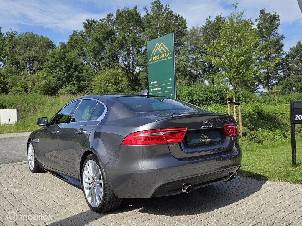 Jaguar XE 3.0 S 340PK Meridian|Camera|Leder|Navi|Dealeronder, Auto's, Jaguar, Automaat, Achterwielaandrijving, Gebruikt, 2995 cc