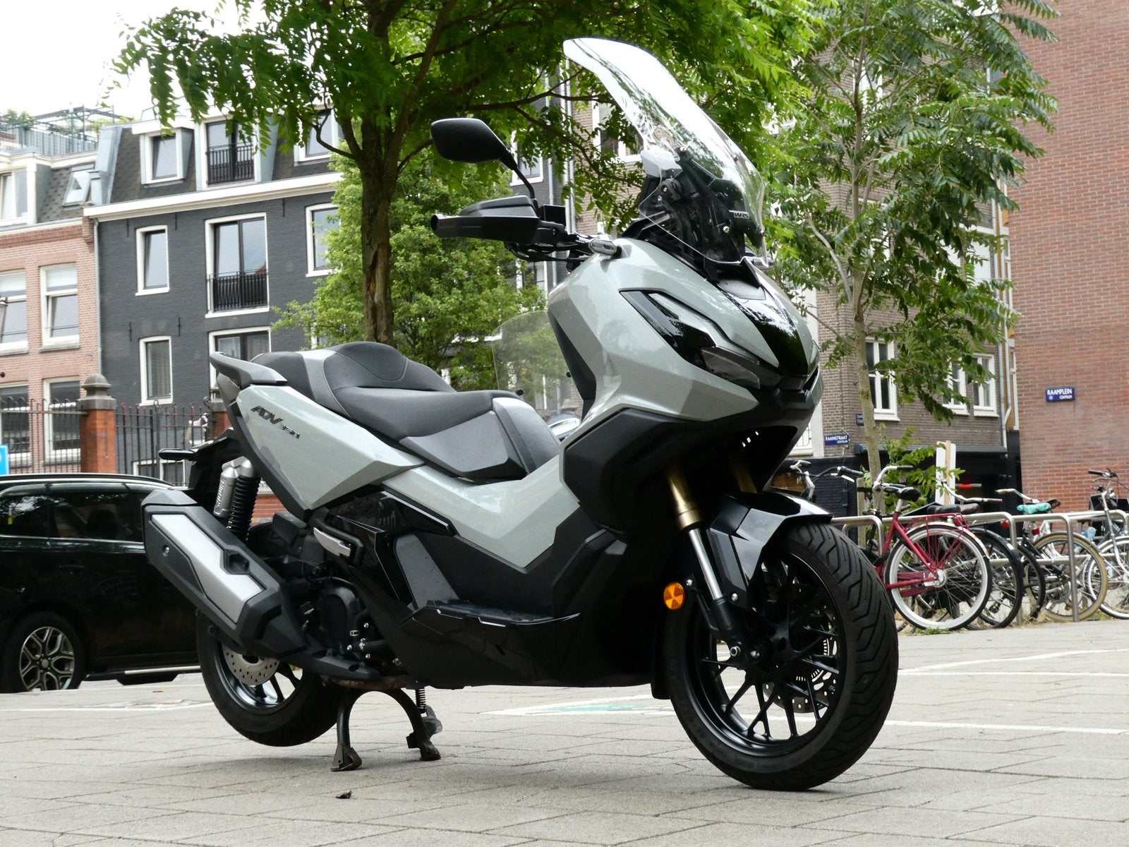 Honda ADV 350, Occasion, Particulier, Minimaal motorrijbewijs A2, Automaat
