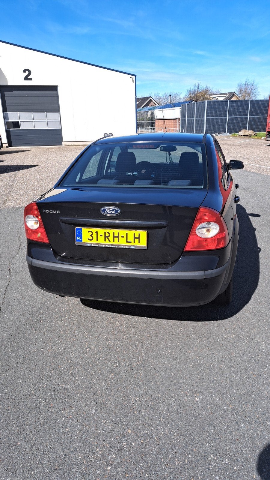Ford Focus 1.6 74KW 4D 2005 Zwart, Auto's, 1596 cc, 15 km/l, 4 cilinders, 635 kg