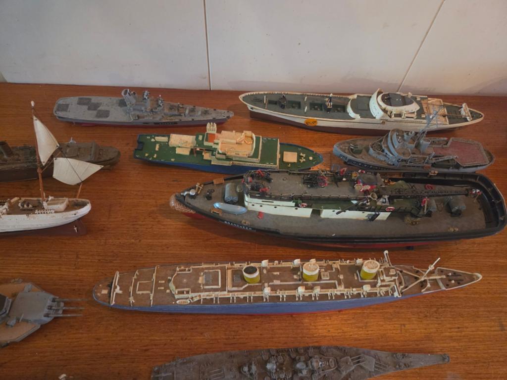 Lotje modellen schepen voor de hobbyist, Hobby en Vrije tijd, Modelbouw | Boten en Schepen, Gebruikt, Overige merken, Ophalen of Verzenden
