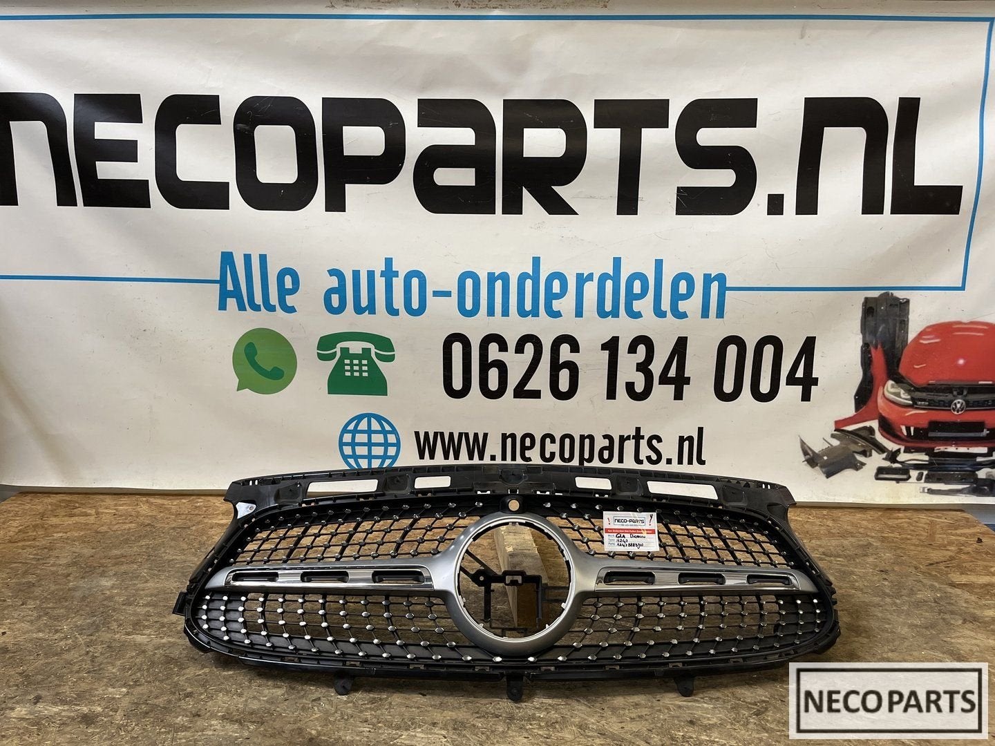 MERCEDES GLA H247 A247 GRILL GRILLE DIAMOND ORIGINEEL, Gebruikt, -, Ophalen of Verzenden, Achter
