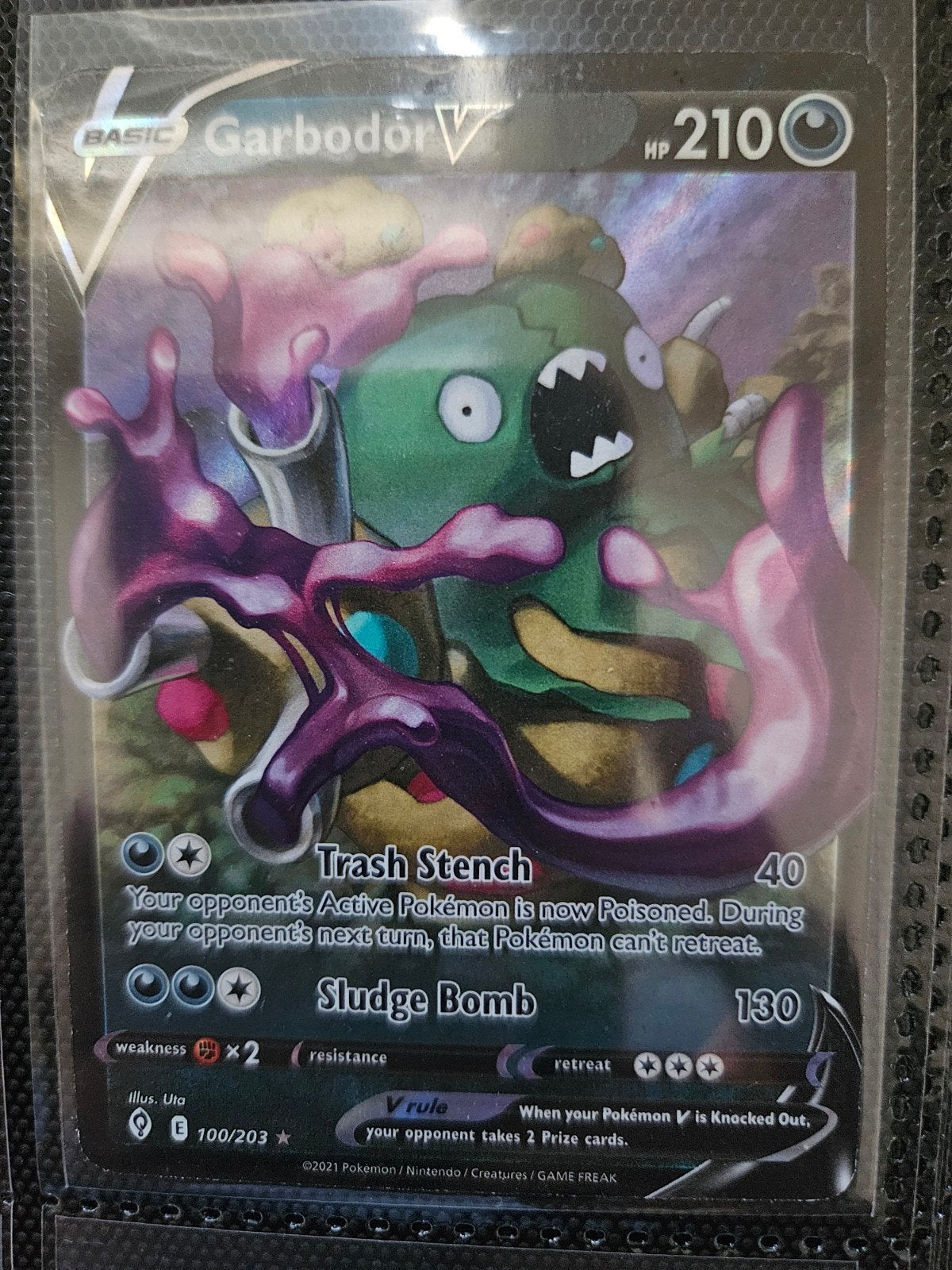 Pokemon Garbodor V 100/203 Evolving Skies, Ophalen of Verzenden, Zo goed als nieuw, Losse kaart, Foil