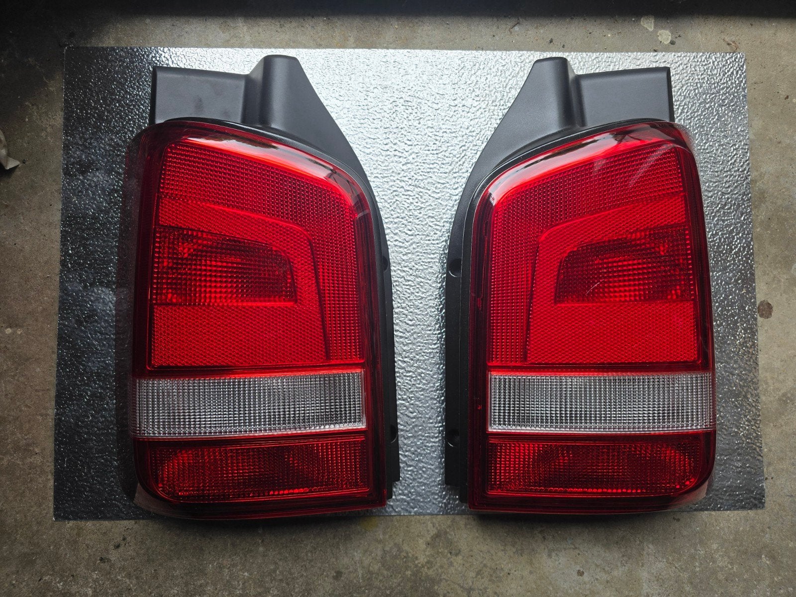 Vw T5 GP Multivan Transporter Caravelle achterlichten leeg, Ophalen of Verzenden, Nieuw