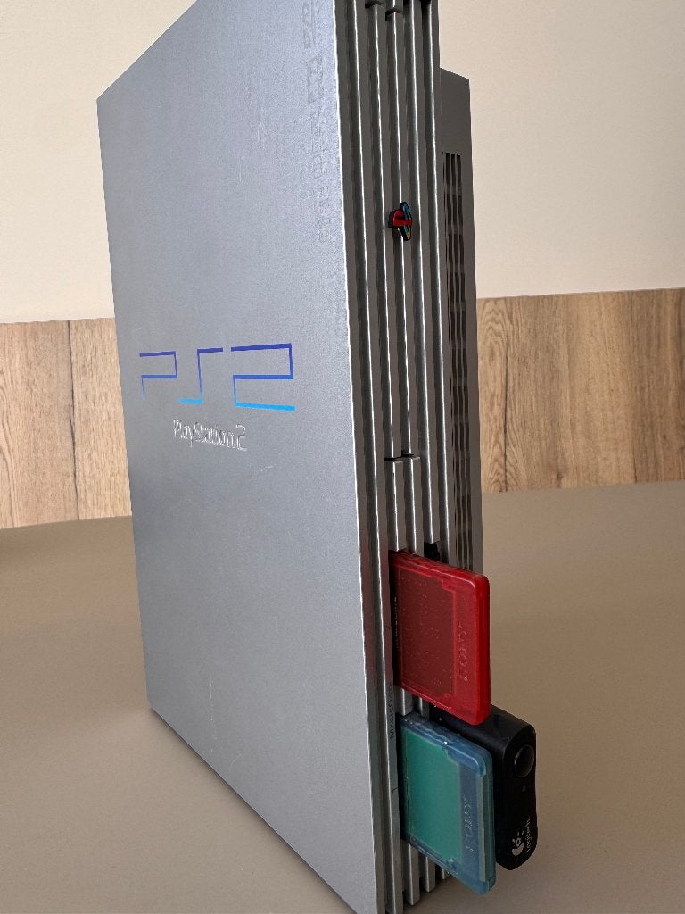 PlayStation 2 Silver (PAL) Compleet Pakket met 9 games, Avontuur en Actie, Gebruikt, 2 spelers, Ophalen of Verzenden
