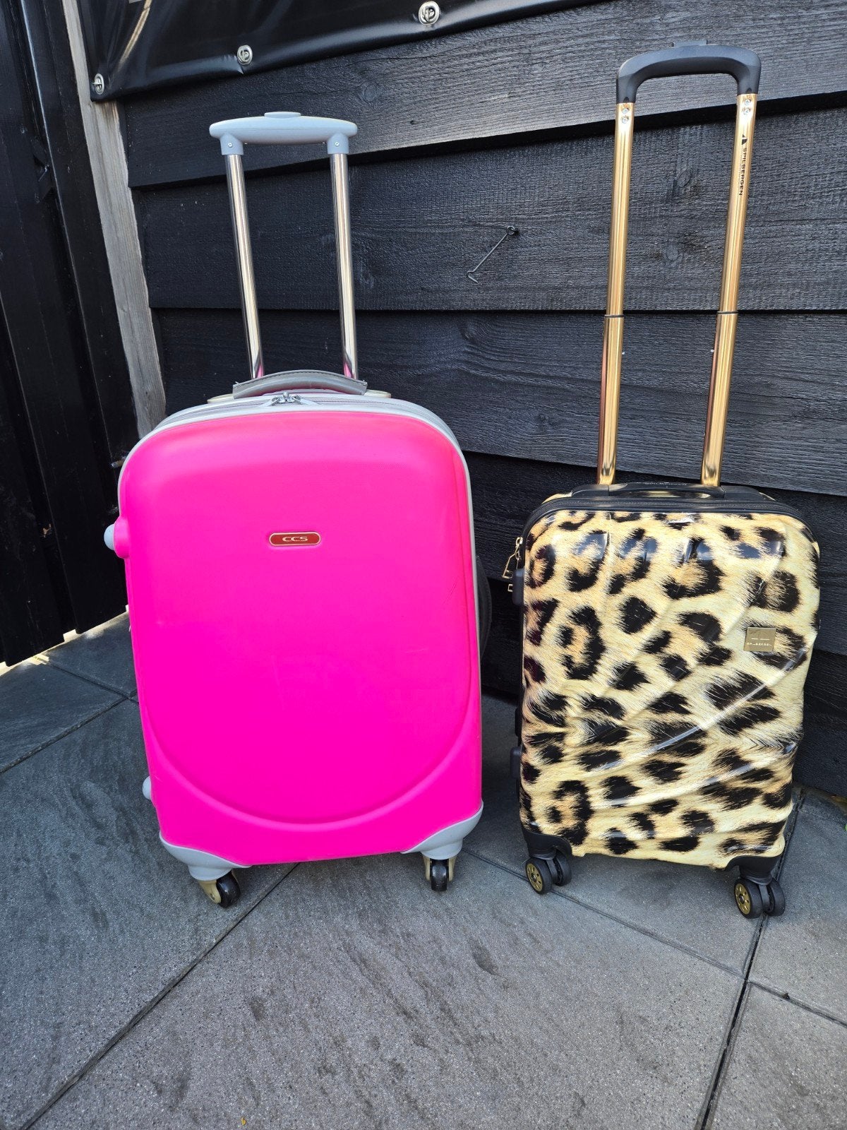 Set van 2 koffers: 1 nieuw, 1 zo goed als nieuw  Panter Gere, Ophalen, Zo goed als nieuw, 30 cm of meer