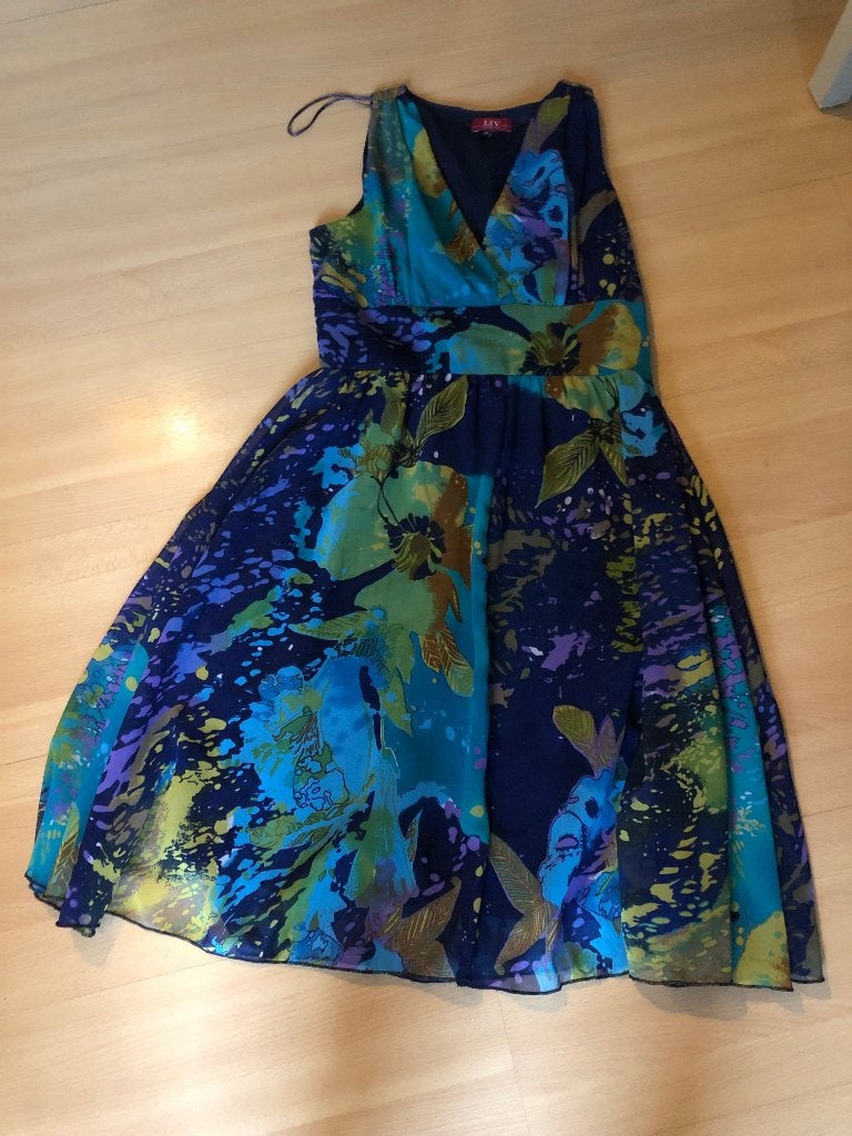 Chiffon jurk, Blauw, Ophalen of Verzenden, Zo goed als nieuw, Knielengte