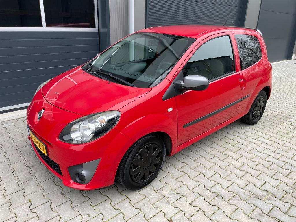 Renault Twingo 1.2 16V Collection 2011 Rood Leuke auto, 839 kg, 74 pk, 4 cilinders, 4 stoelen