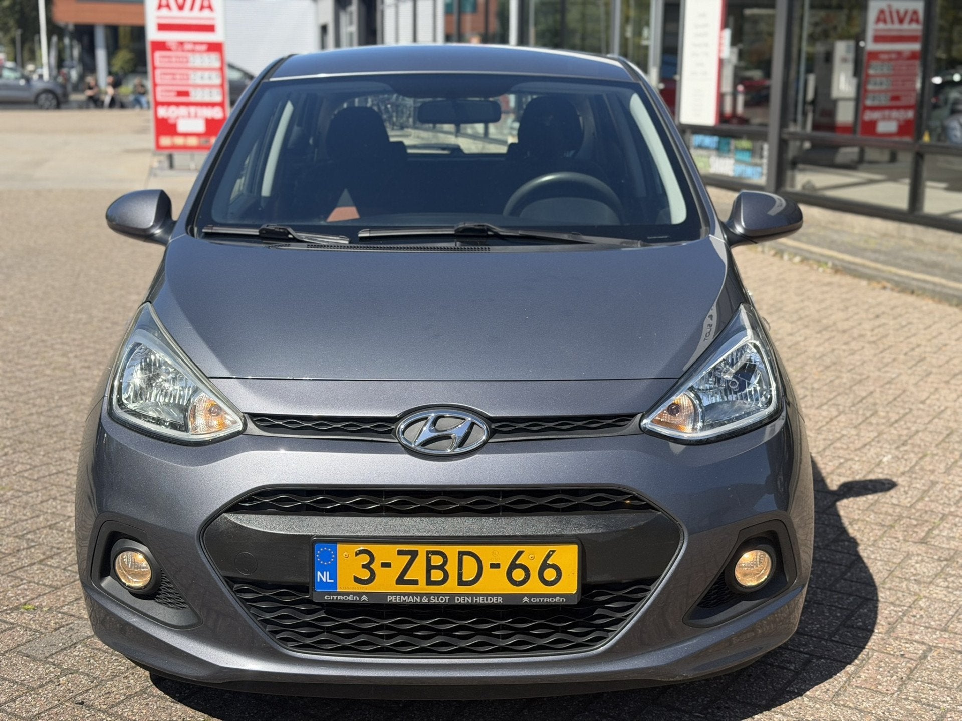 Hyundai i10 1.0i Go! (bj 2014), Voorwielaandrijving, Stof, Gebruikt, 23 km/l