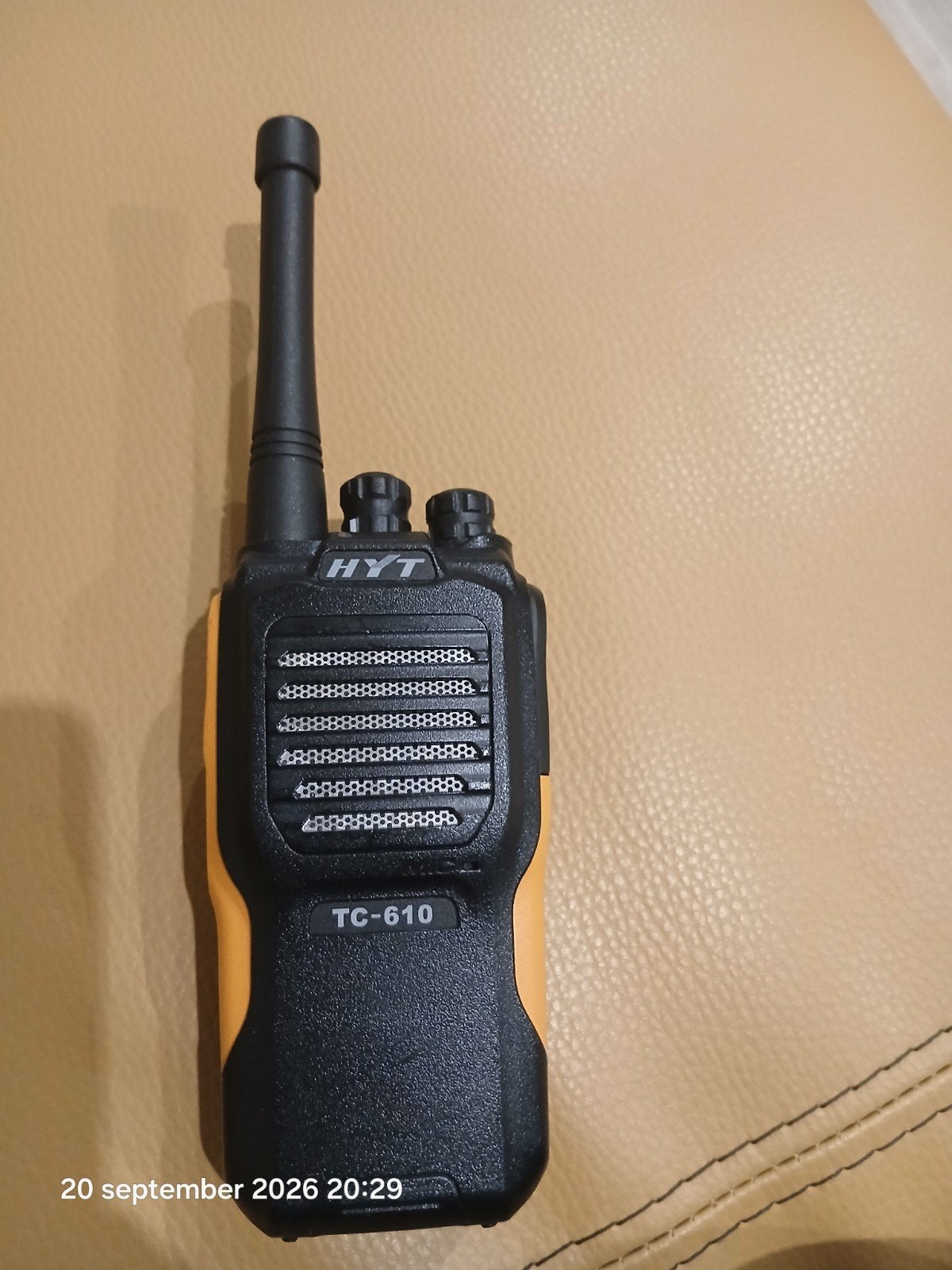 HYT TC-610U(3) Portofoon - Zo goed als nieuw, Telecommunicatie, Ophalen of Verzenden, Zo goed als nieuw, 2 to 5 km, Portofoon of Walkie-talkie