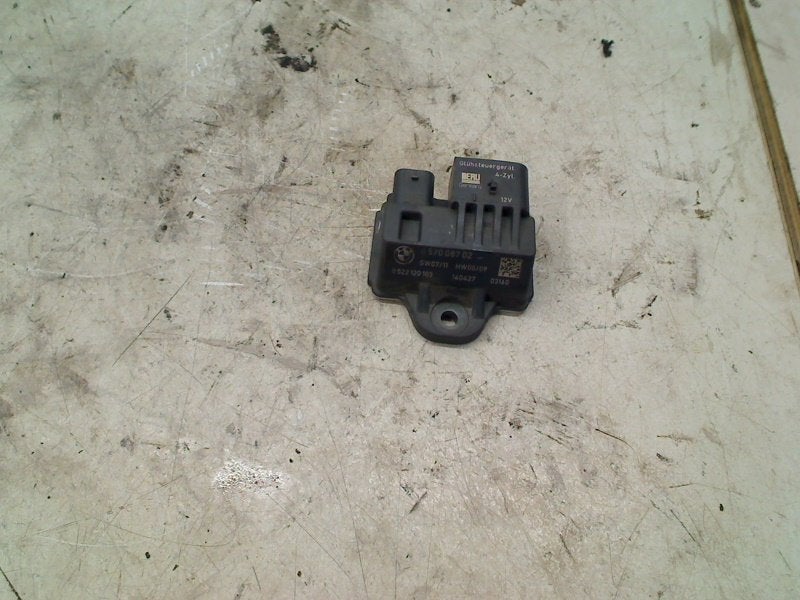 Gloeispiraal relais BMW 3 serie Gran Turismo (F34) 8570087, Gebruikt, Petuelring 130, München 80809, , Duitsland, BMW, Bayerische Motoren Werke AG